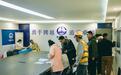 流动体检车开进工地 安巢经开区总工会为农民工送健康