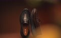 KEEN“户外正装”节日季特别限量款UNEEK Loafer WK全新 Cordovan 酒红色登场