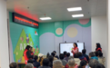 “AI赋能，智享银龄”——福中福社区新时代文明实践站  开展老年AI公益课