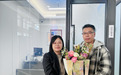 鲜花致谢暖厅堂 跨境汇款解急难——中行沧州分行营业部高效服务获客户点赞