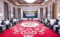 许勤梁惠玲会见京东集团董事局主席刘强东 共同见证双方签署深化战略合作协议