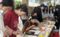 赣州职业技术学院现代农林工程学院开展植物拓印帆布包活动