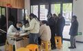 东台市高新区：爱心送药进社区 精准护航暖民心