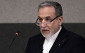 伊朗外长抵达俄罗斯圣彼得堡，将同普京举行会谈