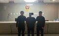 强行冲卡、无证运爆竹！上栗两男子被拘，一个合并拘留20天