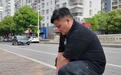 南昌有个“清障哥”义务清除路面隐患 “顺手的事儿”做了9年