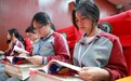 书香润心，东乡区为427名贫困学子送经典名著