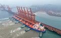 巨轮破海而来 大港启新而行！河北曹妃甸港区实现40万吨船常态化满载靠泊
