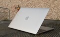 苹果MacBook Ultra首发全新OLED：Mini-LED落幕