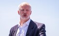 英国防大臣辞职数小时后，一国务大臣也辞去职务