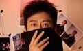 网友偶遇邓超街头赶路，主动自报所在位置大方随和毫无架子