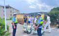 暑假“第一课”：萍乡7名学生违规骑车被拦，交警现场上课