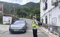 彻夜坚守、转移34人、清理断树，萍乡交警“闻风而动”守护群众安全