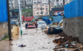 湖北秭归遭遇短时强降雨 消防紧急转移营救80名受困群众