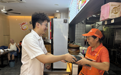 便民服务进社区 暖心护老守平安--农行铜梁支行开展社区养老惠民活动