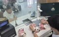 农行郏县茨芭支行暖心兑换火烧残币 为商户挽回损失11000元