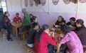 闲置小学改出食堂和儿童之家，余江2800名留守老人有了热饭桌