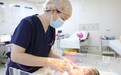 守望生命花开：助产士童德清的“手”护与仁心