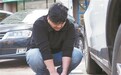南昌“街头清障哥”李运华9年坚持清理“马路暗器” 超10万网友点赞