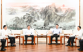 许昆林王新伟会见江苏省代表团一行