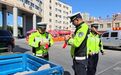 小小反光贴安全感拉满　甘肃肃州"亮尾"行动护航回家路