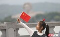 国庆第二天，恰同学少年广场人气爆棚