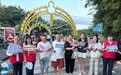 烟火集市护钱袋 金融宣教入民心