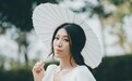 【人物专访】从香港中环顶尖婚纱店创意总监、国际小姐跨国总监到香港副后：Monica Leung 梁恺拉以奢华美学与国际视野 领航佳丽绽放国际舞台