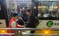 凌晨两点到六点，东部公交M572线暖心开启国庆免费接驳服务