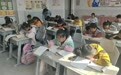 甘肃灵台小学课桌椅升级：孩子午休可躺着睡