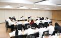 袁家军前往大渡口区、九龙坡区部分街道和社区，调研持之以恒推进全面从严治党工作并主持召开座谈会