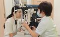 四年规范佩戴OK镜 14岁女孩近视防控成效显著