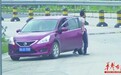 湖南：小伙无证违法驾车怕被查 交警眼前换位被拘(图)