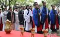 中南大学学子清明节着汉服吟咏祭英烈