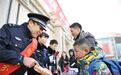 春运首日 襄阳铁警服务保安全
