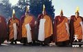 藏传佛教僧衣暗含大秘密：从细节能看出修行高低
