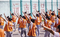 揭秘“溜冰妹”吸毒“陪嗨”的背后