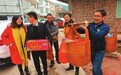 闹新春