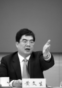 2011-07-18 07:33 全文(共21页)  浏览大图 中石化新闻发言人黄文生