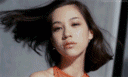 说本色出演,因为水原希子本人就是一个争议很大,让人又爱又恨的模特