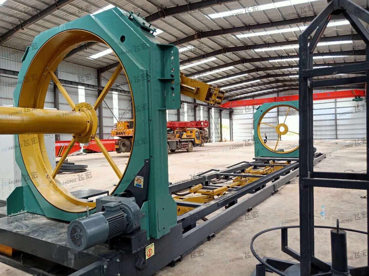 飞宏钢筋笼滚焊机进驻中交第一公航局甘肃施工现场