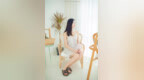 <em>甜美</em>少女。