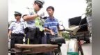中国交警开始配发专用<em>92G</em>手枪，看看哪个无名小卒还敢猖狂？