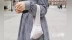 <em>70D</em>的胸罩里居然没有胸？岛国奇葩设计惊到我了...
