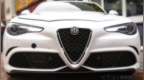 Giulia 四叶草版贴<em>LUX</em>隐形车衣，保护你的芳心