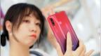 请姑娘来评测荣耀<em>20i</em>，听听她怎么说自拍