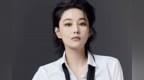 “军嫂”张馨予晒照！短发造型显帅气，白衬衫配<em>西装裤</em>太有英气感