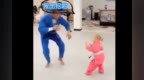 我可是很厉害的<em>wow</em>！你要小心一点<em>wow</em>！