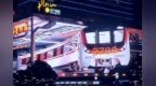 重庆一商场惊现<em>3788</em>列车，列车欲破屏而出，逼真3D效果惊呆众人