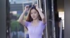 普通T<em>恤</em>已经过时了,今夏流行“T<em>恤</em>裙”,显瘦时髦又温柔